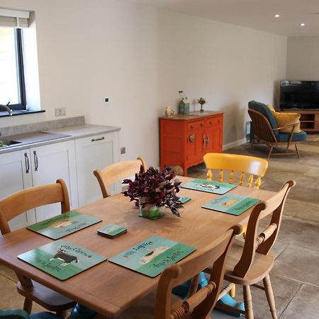 Wonderfully Spacious Luxury Holiday Cottage Billingshurst Exterior foto