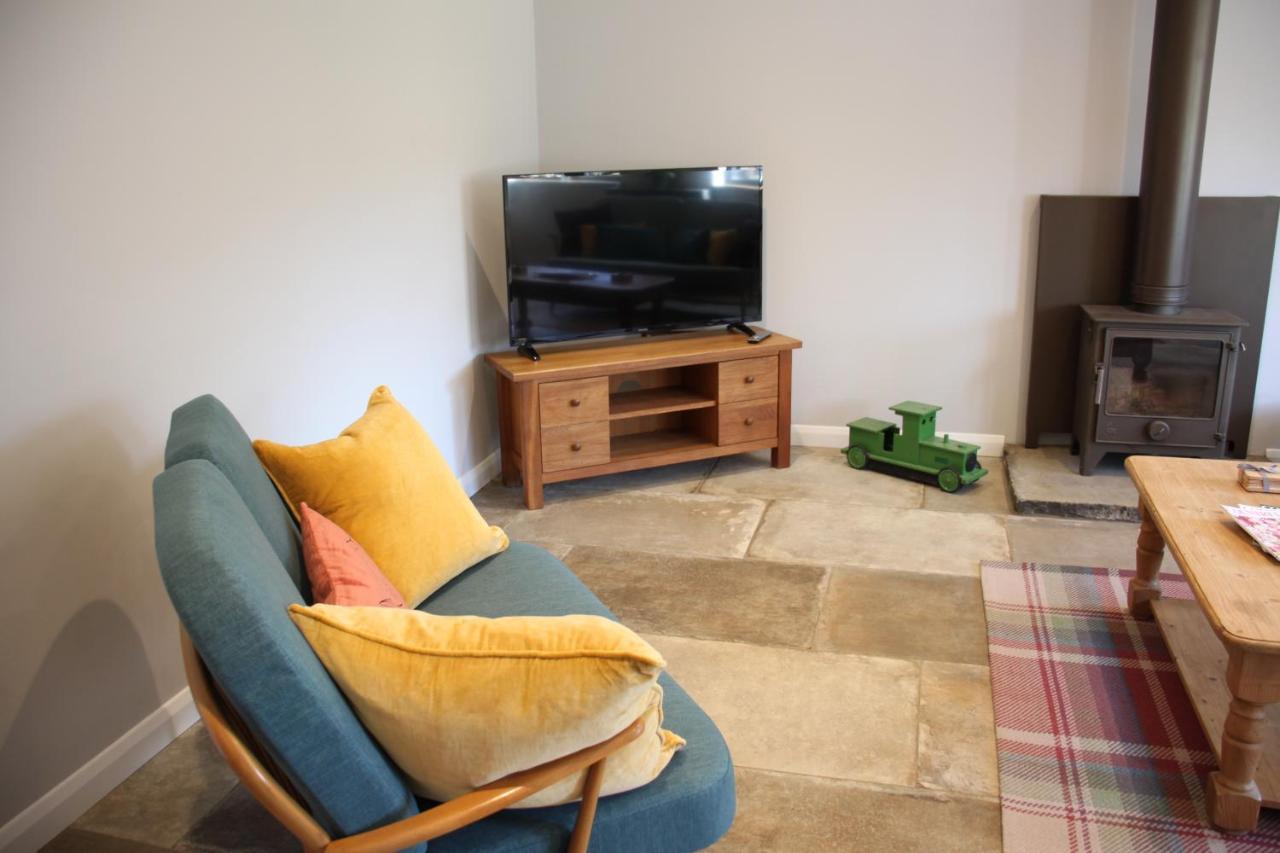Wonderfully Spacious Luxury Holiday Cottage Billingshurst Exterior foto