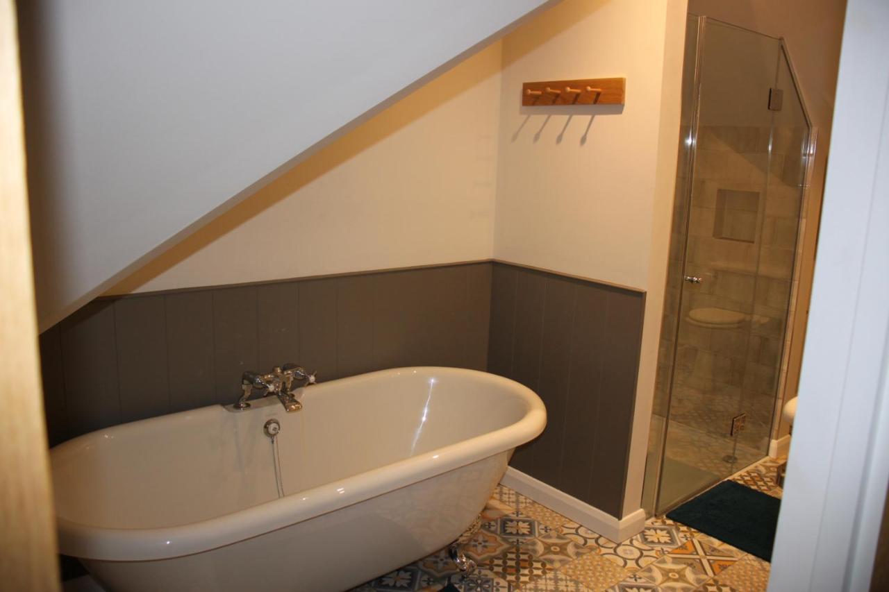 Wonderfully Spacious Luxury Holiday Cottage Billingshurst Exterior foto